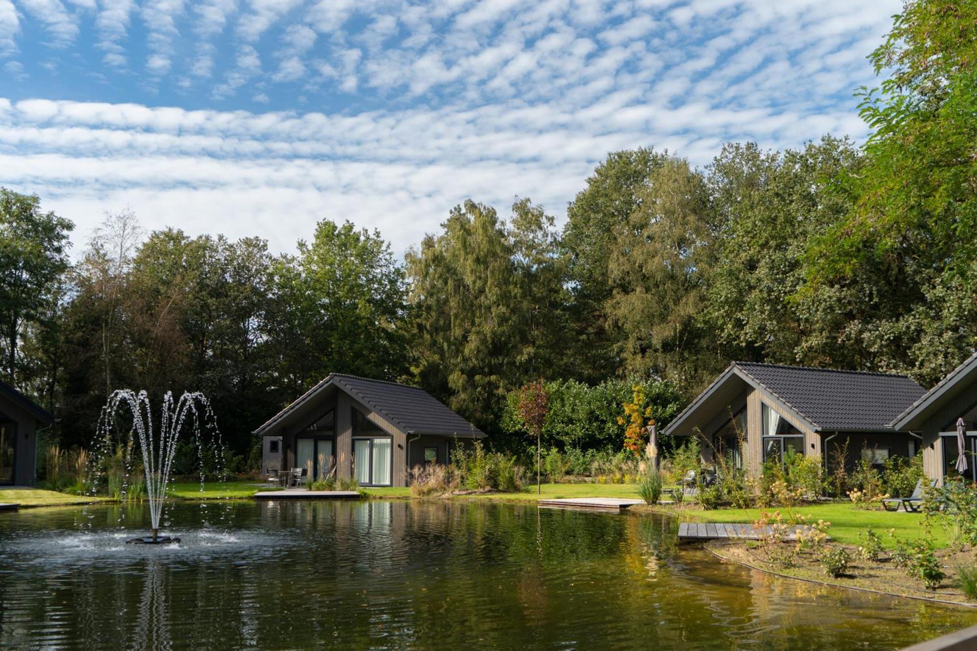 Vakantiepark Latour Villa Oirschot Buitenkant foto